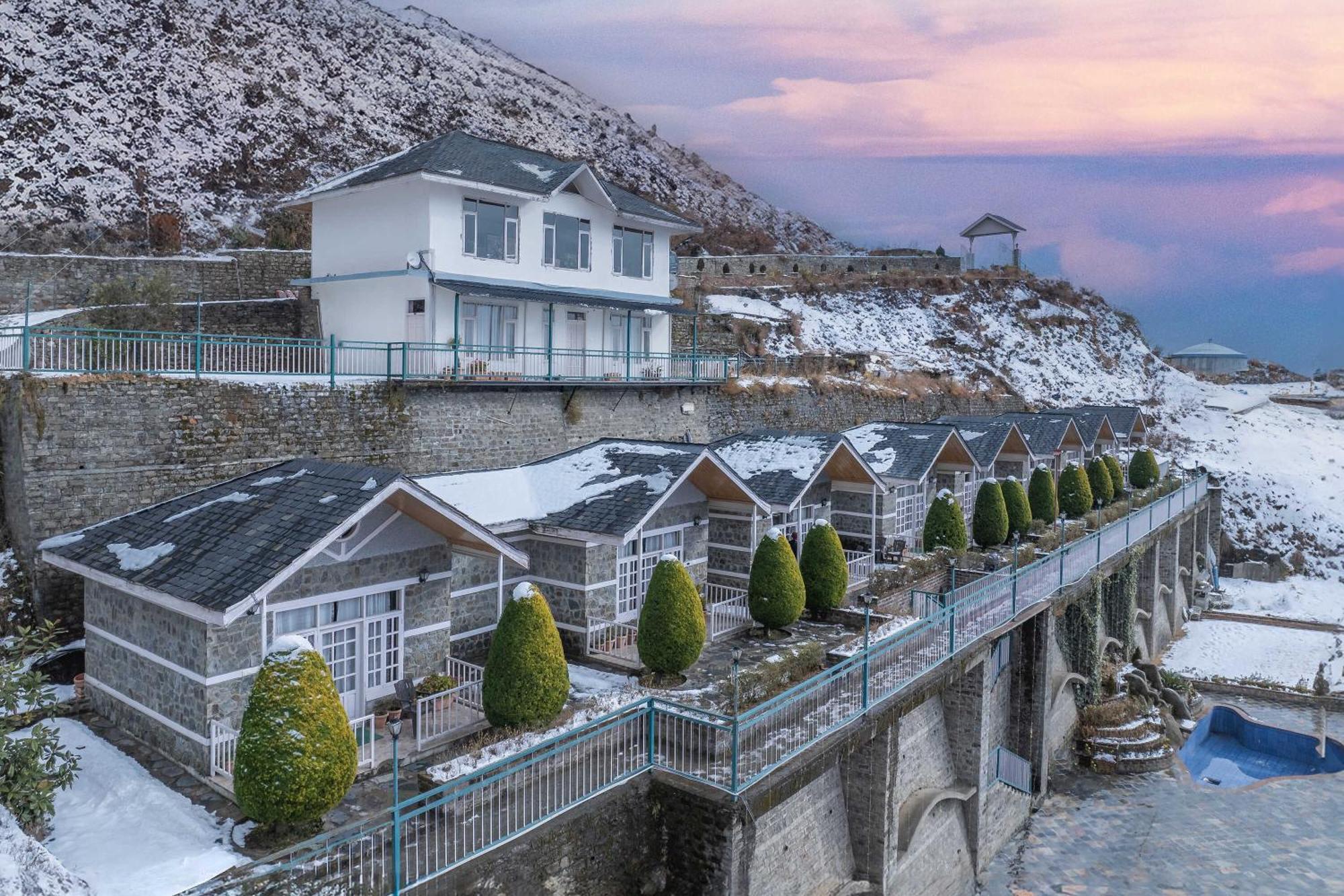 Echor - The Koti Village Resort Куфрі Екстер'єр фото